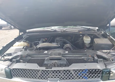 2004 Chevrolet Silverado 1500 Ls z USA, uszkodzony, nr VIN 2GCEC19T341269944